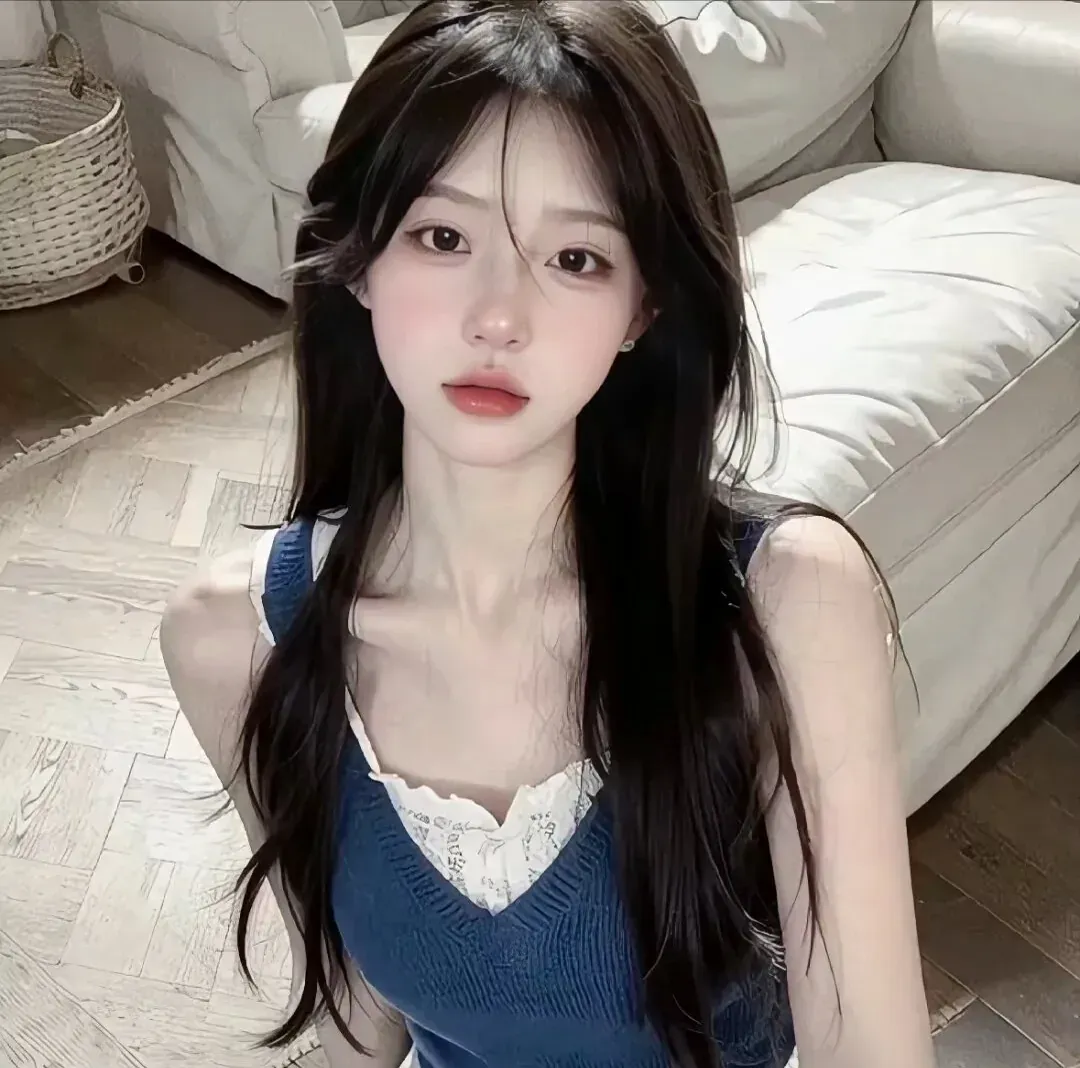唯美纯爱片《花束般的恋爱》高清在线：百分百合拍的恋人，为何还是走向了分手？